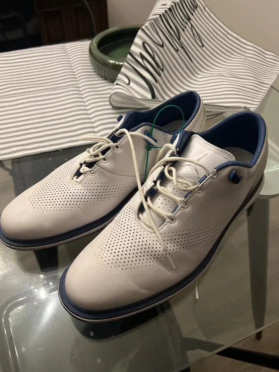White Jordan golf shoes